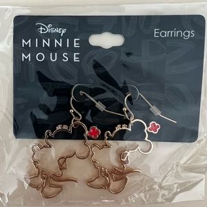 Minnie Mouse earrings.